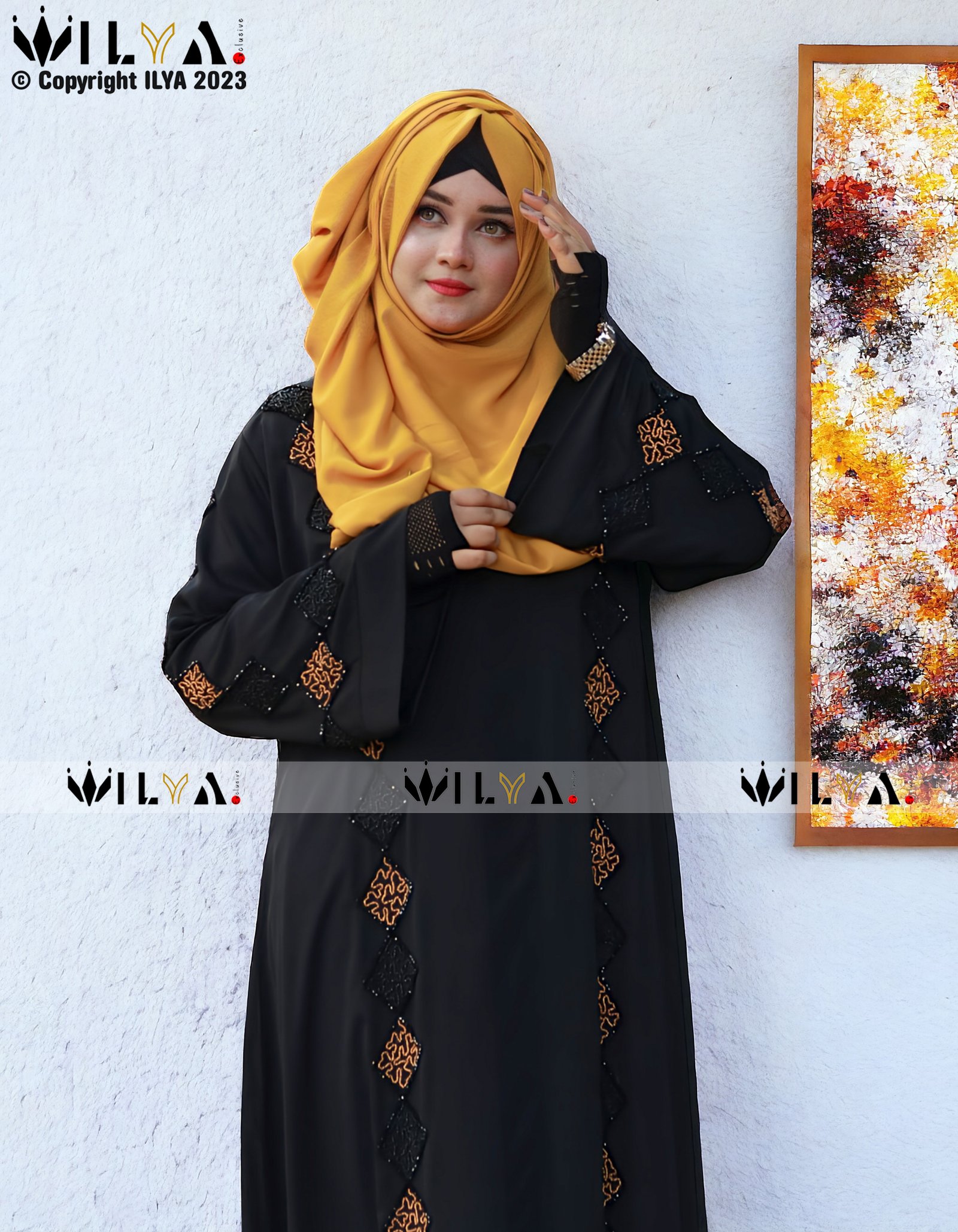 Nawmi Karchupi Abaya